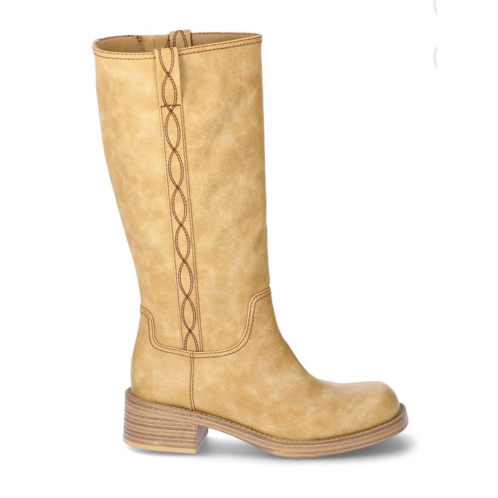 New NO BOUNDARIES Women’s Winter Tall Riding Honey Color Boots 12 Wide NWT